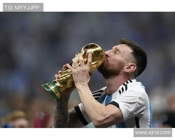 世界杯球星风采：从梅西到C罗的传奇之路与赛场记忆