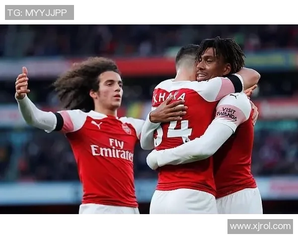 抖音平台上热议的足球球星名字曝光粉丝热追背后的故事揭秘