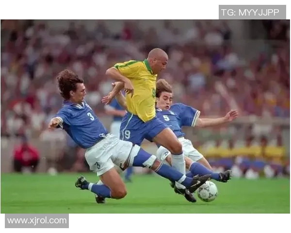 日本足球的三大巨星：他们如何改变了亚洲足球的格局与未来发展